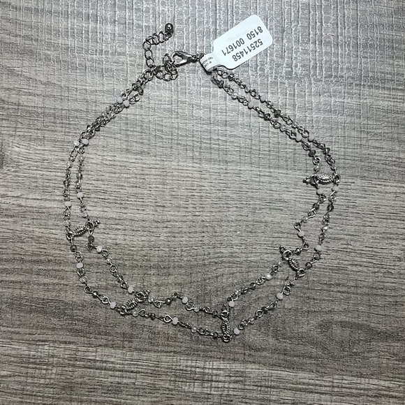 Free People Necklace - Picture 2 of 4